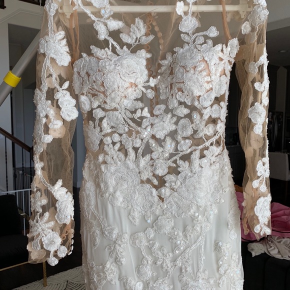 Atelier Pronovias Rocio Dress - Picture 6 of 8